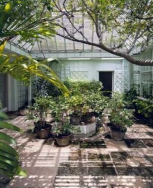 c63-Antigua house of Bunny Mellon - greenhouse.jpg